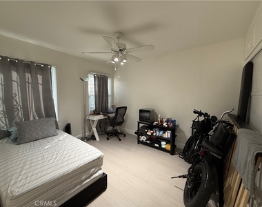 1216 S Cochran - Photo Thumbnail 13