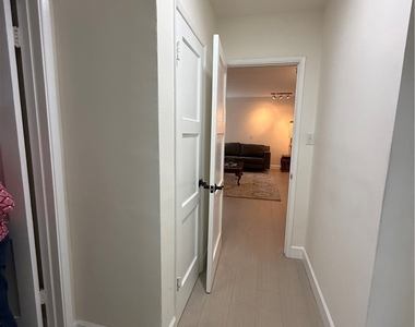 1216 S Cochran - Photo Thumbnail 16