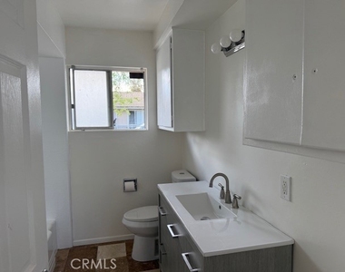 41541 Marine Drive - Photo Thumbnail 3