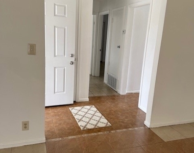 41541 Marine Drive - Photo Thumbnail 28