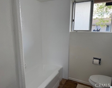 41541 Marine Drive - Photo Thumbnail 4