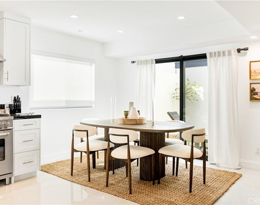 707 Begonia Avenue - Photo Thumbnail 7