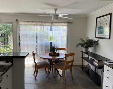 2522 University - Photo Thumbnail 14