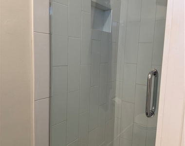 2522 University - Photo Thumbnail 11