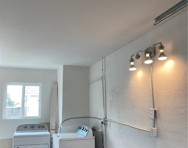 17263 Owen Street - Photo Thumbnail 10