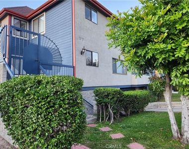 1131 E Doran - Photo Thumbnail 18