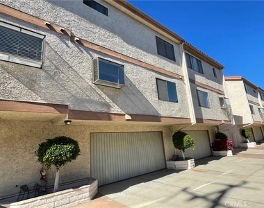 1006 Arcadia Avenue - Photo Thumbnail 19