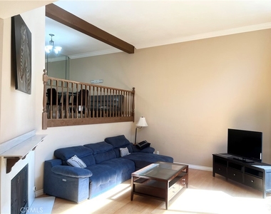 1006 Arcadia Avenue - Photo Thumbnail 1