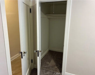 136 Poinsettia Avenue - Photo Thumbnail 16