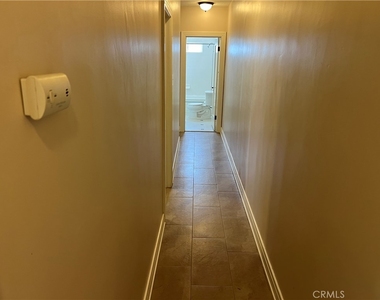 136 Poinsettia Avenue - Photo Thumbnail 13