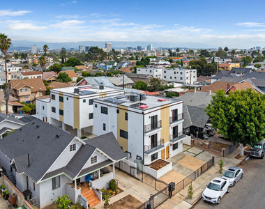 3209 W W 18th Street - Photo Thumbnail 24