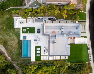 4338 Gayle Drive - Photo Thumbnail 6