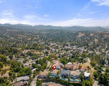 21615 Medina Estates Drive - Photo Thumbnail 40