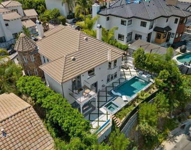 21615 Medina Estates Drive - Photo Thumbnail 2
