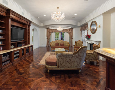 1455 Robmar Drive - Photo Thumbnail 20
