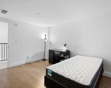 10982 Roebling Avenue - Photo Thumbnail 29