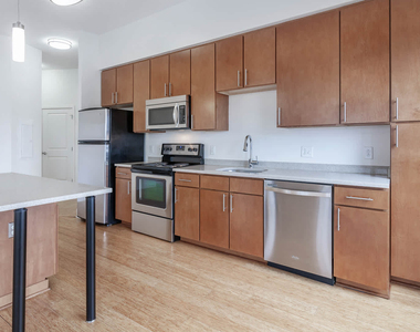 2209 Pershing Drive - Photo Thumbnail 56
