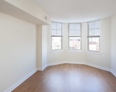 1210 Massachusetts Ave, Nw - Photo Thumbnail 18