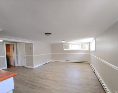 244 Martin Drive - Photo Thumbnail 20