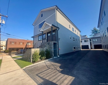 159 Harrison Avenue - Photo Thumbnail 19