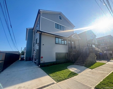 159 Harrison Avenue - Photo Thumbnail 18