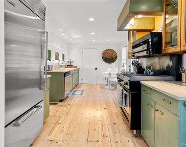 197 Hog Creek Road - Photo Thumbnail 6