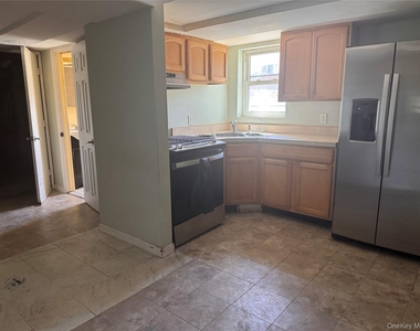 116 Williams Avenue - Photo Thumbnail 18