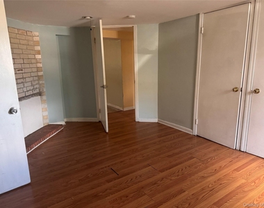 116 Williams Avenue - Photo Thumbnail 17
