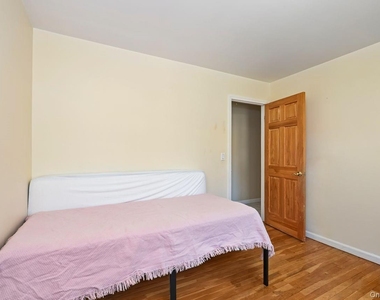 568 Manville Road - Photo Thumbnail 14