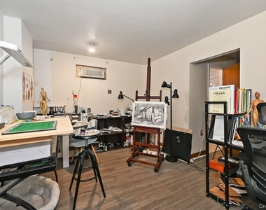 568 Manville Road - Photo Thumbnail 17