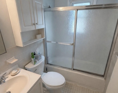 308 Kansas Street - Photo Thumbnail 7