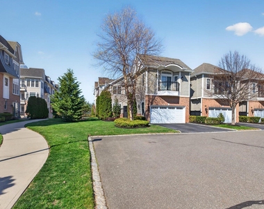 702 Equestrian Way - Photo Thumbnail 30