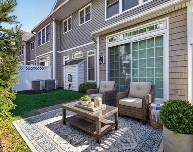 702 Equestrian Way - Photo Thumbnail 26
