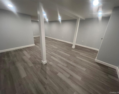 165 Lynbrook Drive - Photo Thumbnail 1