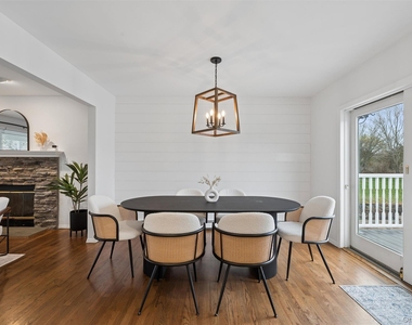 97 Grant Drive - Photo Thumbnail 3