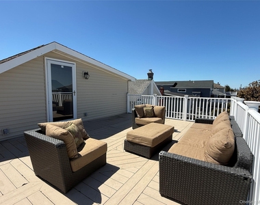 227 W Pine Street - Photo Thumbnail 4