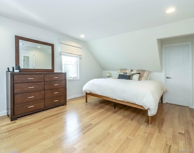 17 Winans Place - Photo Thumbnail 20