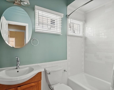 434 E Broadway - Photo Thumbnail 5