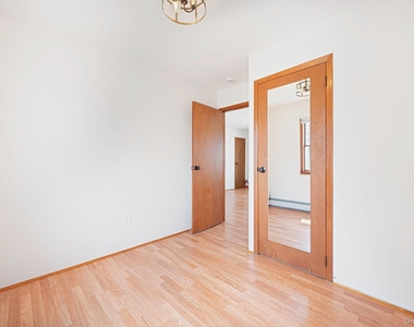 456 15th Street - Photo Thumbnail 16