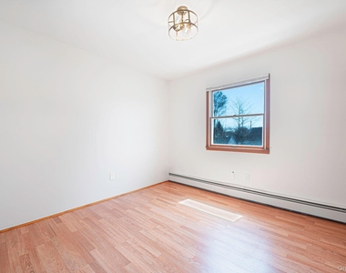456 15th Street - Photo Thumbnail 13