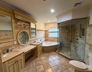 180 Stone Hill Road - Photo Thumbnail 23