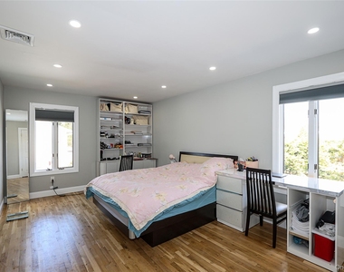 11 Otsego Avenue - Photo Thumbnail 18