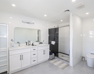 11 Otsego Avenue - Photo Thumbnail 16