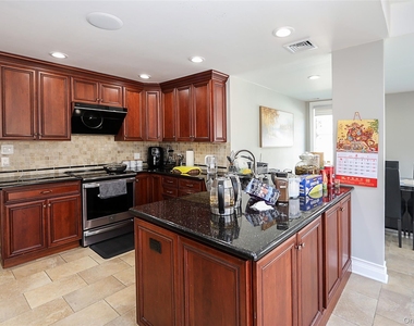 11 Otsego Avenue - Photo Thumbnail 8