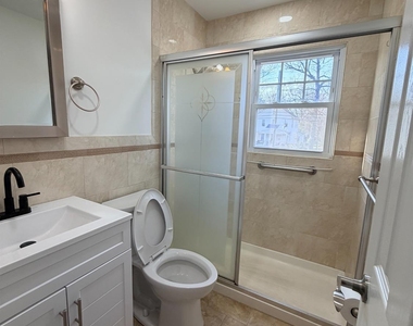 2460 Woodbridge Avenue - Photo Thumbnail 19