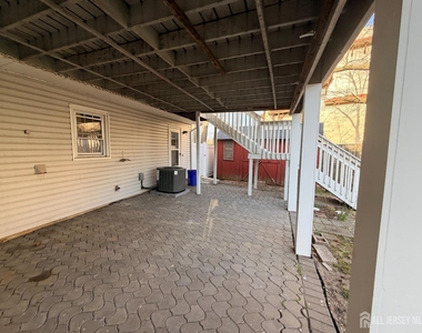 2460 Woodbridge Avenue - Photo Thumbnail 28