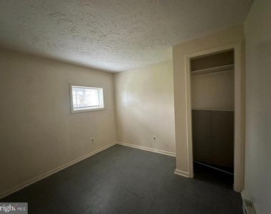 434 Kent Street N - Photo Thumbnail 4
