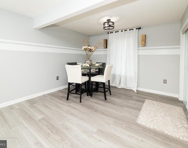 1049 Coriander Lane - Photo Thumbnail 6