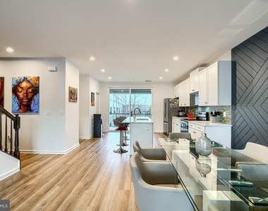 2596 Neabsco Common Place - Photo Thumbnail 16
