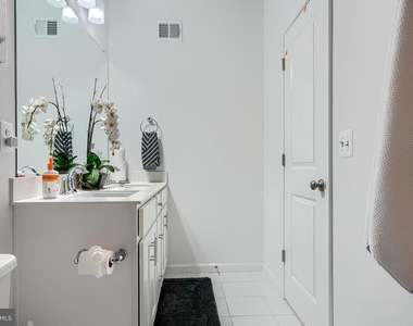 2596 Neabsco Common Place - Photo Thumbnail 45